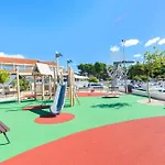 Oasis Ii Apartment Vodice