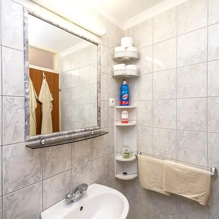 Oasis Ii Apartment *