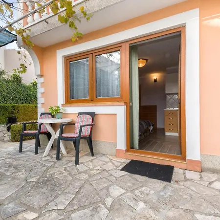 Apartment Oasis Ii