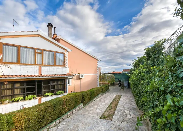 Peaceful Oasis Ii Apartment Vodice